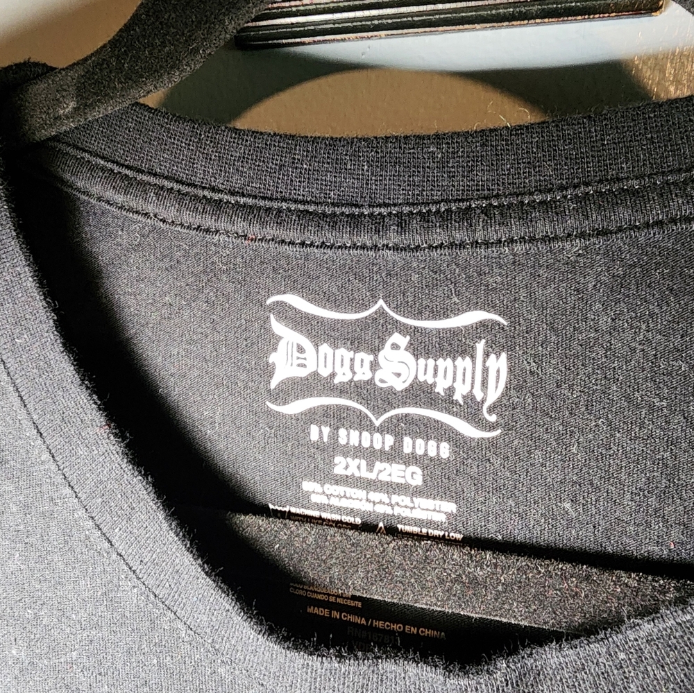 Snoop Dogg Black Concert Graphic Tee. Smoke Free Home. Size XXL - Picture 2 of 2